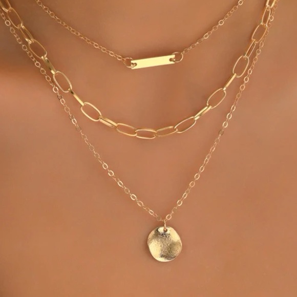Multi-layer Long Round Disc Gold Chain Pendant Necklace - Picture 3 of 8